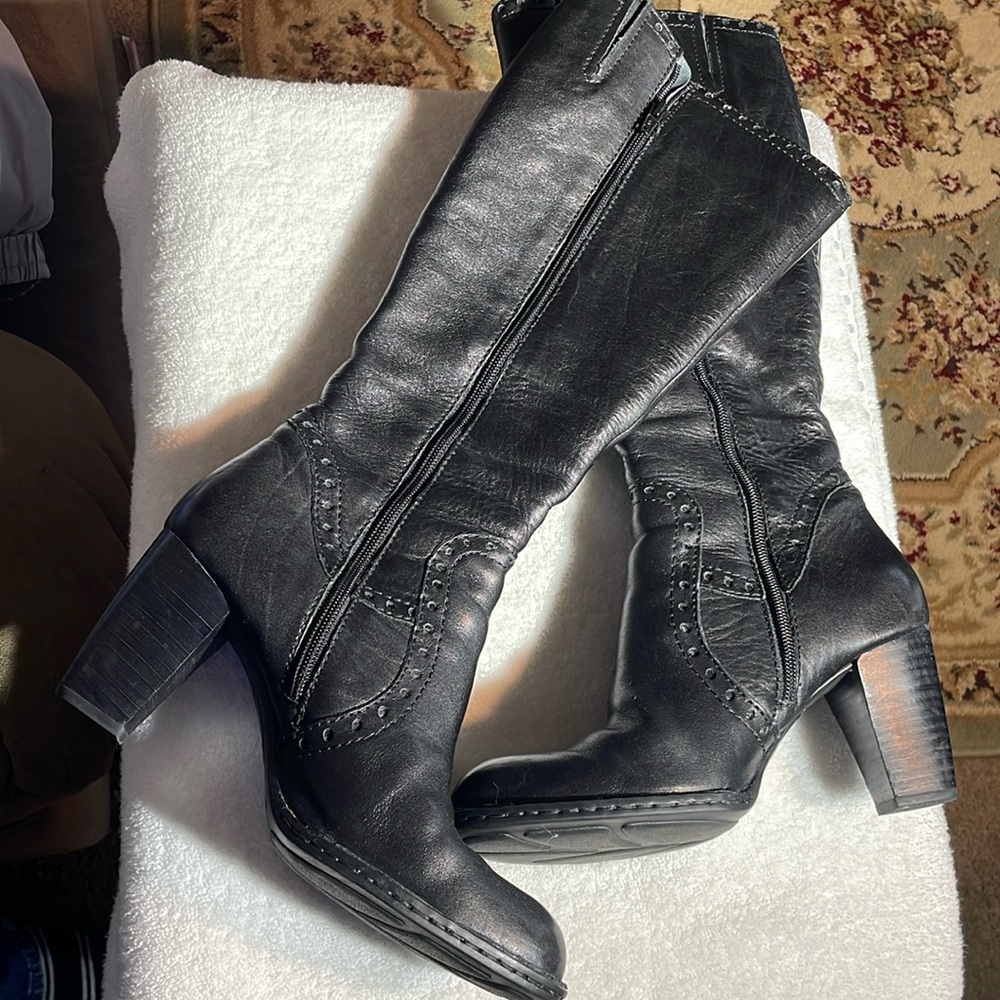 Born W31646 Tatiana Black Leather Zip Up Womens Knee Pull On Boots Size 9